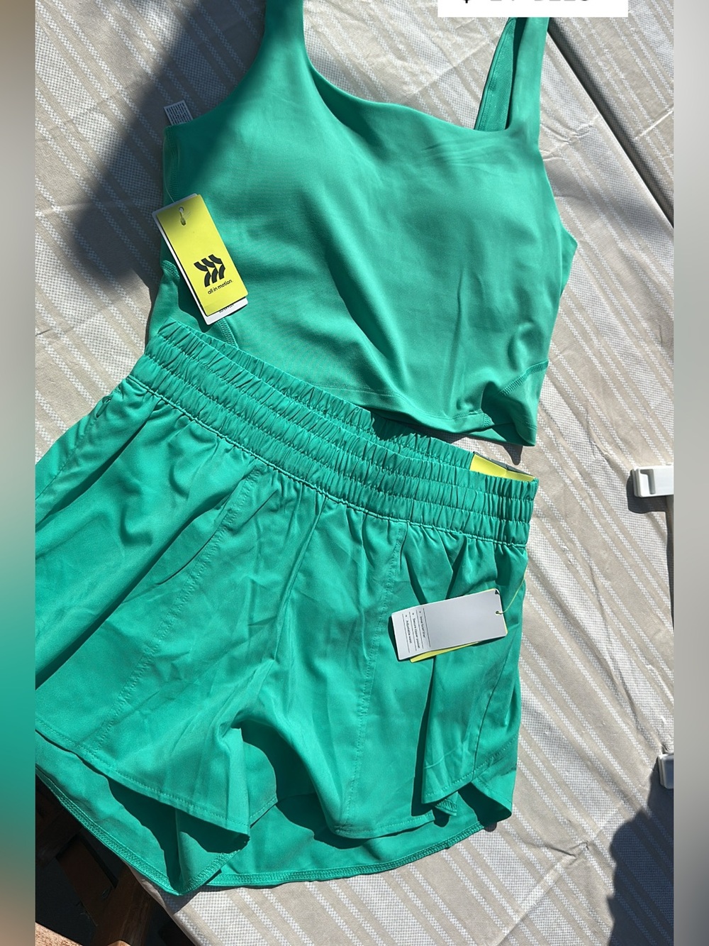 Woman- run shorts m and tank top large - Picture 1 of 1